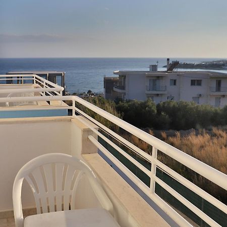 Helios Studios & Apartments Makrýgialos 外观 照片