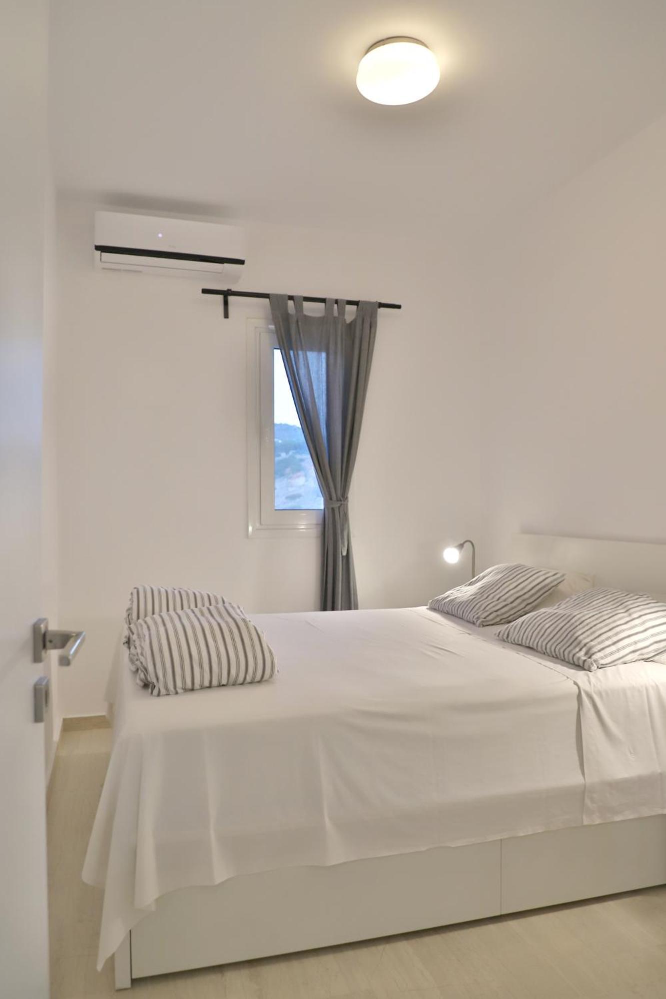Helios Studios & Apartments Makrýgialos 外观 照片