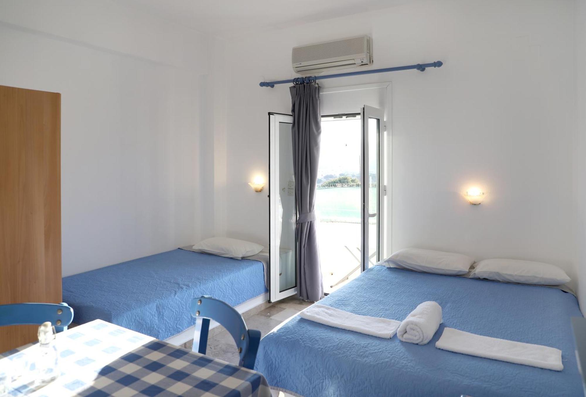 Helios Studios & Apartments Makrýgialos 外观 照片